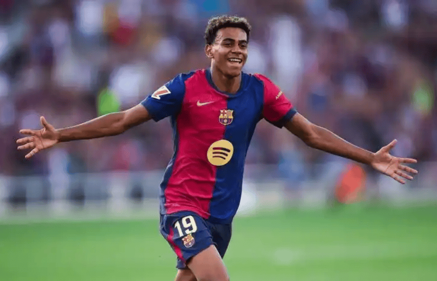 [天下足球]姆巴佩点射 皇马主场战胜塞维利亚