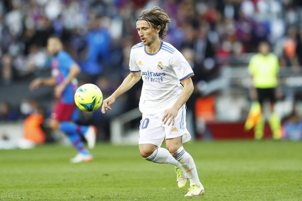 milan足球：你能看清楚我的身法嘛