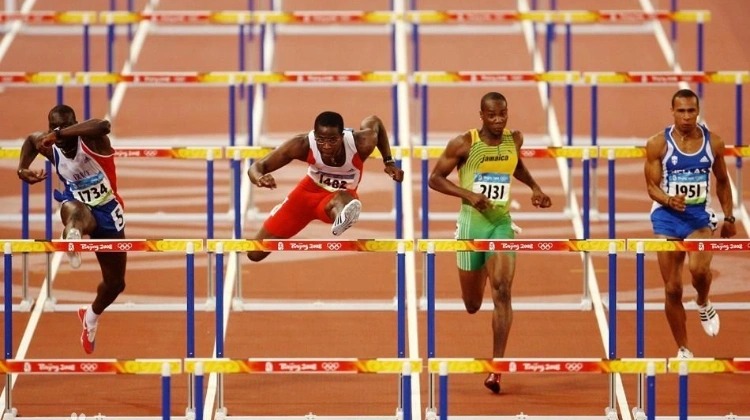 德扑翻前：面对松凶玩家的范围调整。（德州扑克翻前：如何针对松凶对手调整范围）