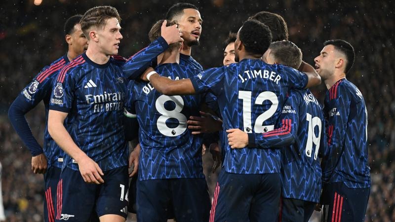 [CBA]周鹏关键上篮 深圳客场逆转江苏